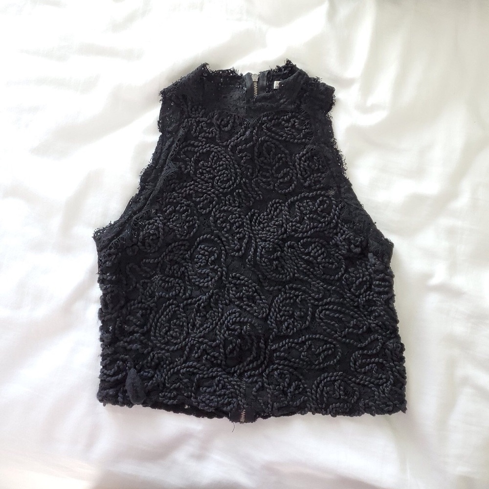 Zara Trafuluc Lace Rope Top